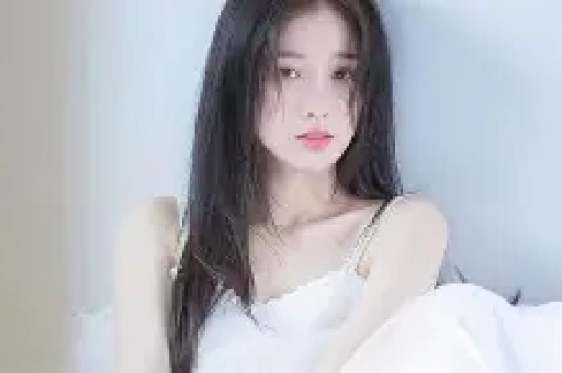 百万网红人设彻底崩塌! 前男友扒出虐狗真相思聪不认女儿是对的